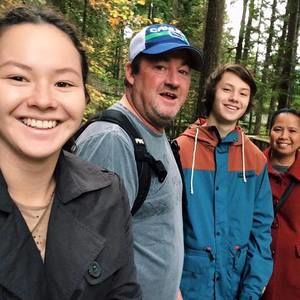 Meet your Posher, Stella